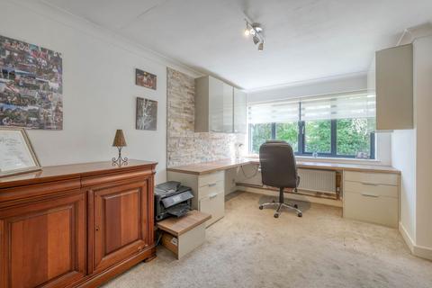 24 Brickhouse Lane, Stoke Prior, Bromsgrove, B60 4LX