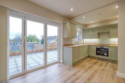 10 Alders Close, Redditch, B98 7JD