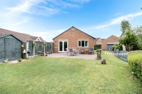 3 bedroom bungalow for sale, Herriot Grove, Bircotes, DN11