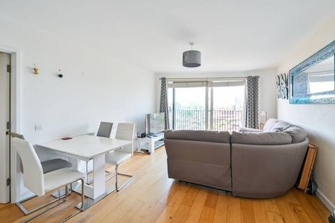 2 bedroom flat for sale, Steedman Street, Elephant and Castle, London, SE17
