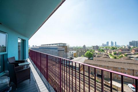 2 bedroom flat for sale, Steedman Street, Elephant and Castle, London, SE17