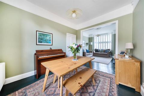 26 Old Road, London, SE13 5TA
