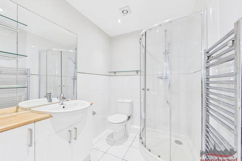 2 bedroom apartment to rent, Braconhyrst, Roxborough Park, Harrow on the Hill