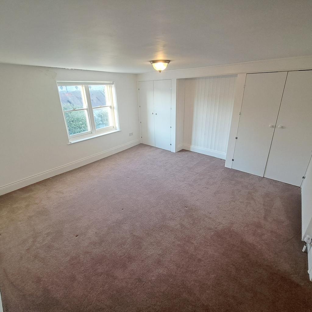 Bed 1 to Front