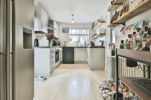 49 Ferry Meadows Park, Kingswood, Hull, HU7 3DF