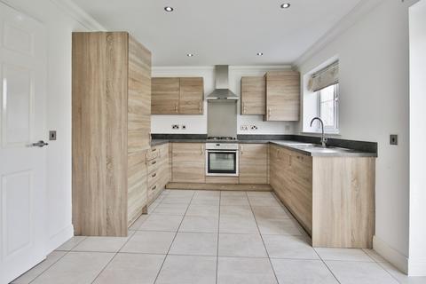 42 Farrier Close, Kingswood, Hull, HU7 3DW