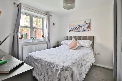 28 Attringham Park, Kingswood, Hull, HU7 3GL