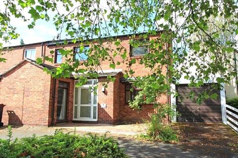 1 bedroom in a house share to rent, Catterick Close, Leegomery, Telford, Shropshire, TF1