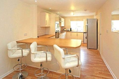 1 bedroom in a house share to rent, Catterick Close, Leegomery, Telford, Shropshire, TF1