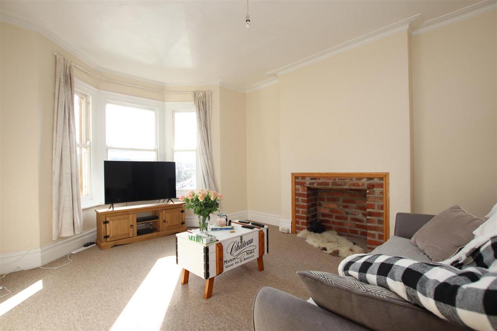 Living room.JPG
