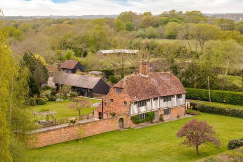 7 bedroom detached house for sale, Sissinghurst Road, Biddenden, Kent, TN27