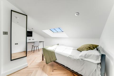 6 bedroom terraced house to rent, 10, Leopold Road L7