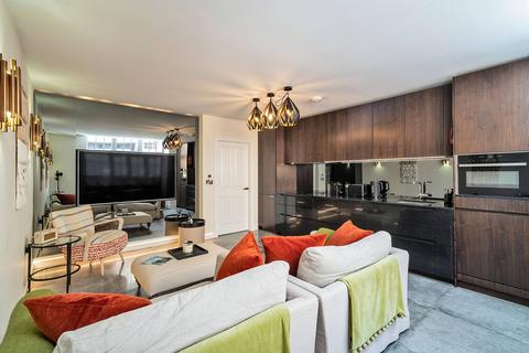1 bedroom flat for sale, 10A Rothesay Mews, Edinburgh, EH3 7SG