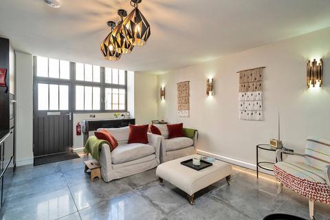 1 bedroom flat for sale, 10A Rothesay Mews, Edinburgh, EH3 7SG