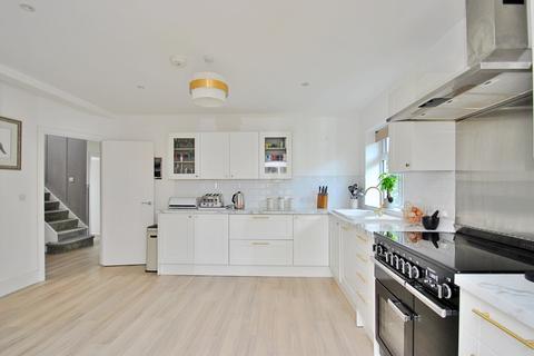 undefined, Lancaster Drive, Broadstone BH18