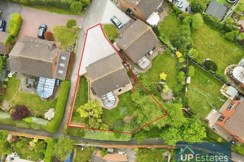 4 bedroom detached house for sale, Larkfield Way, Allesley Green, Coventry