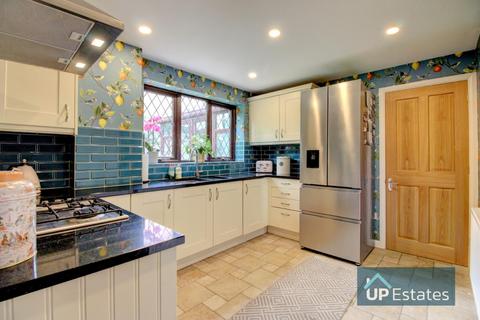 4 bedroom detached house for sale, Larkfield Way, Allesley Green, Coventry