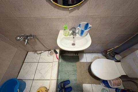 undefined, Salisbury Road, Southall