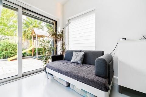 45 Moore Road, London, SE19 3RB