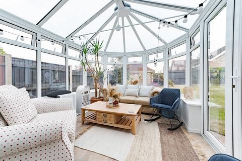 4 bedroom detached house for sale, Cotmer Road, Oulton Broad