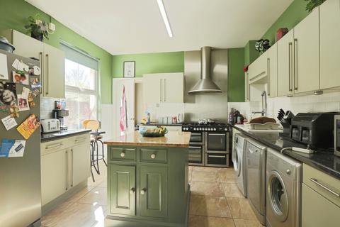 6 bedroom terraced house for sale, Coltman Street, Hull, East Riding of Yorkshire, HU3 2SF