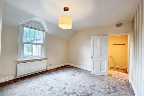 2 bedroom flat to rent, Foots Cray High Street, Cray Buildings Foots Cray High Street, DA14