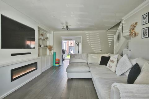 27 Farrier Close, Kingswood, Hull, HU7 3DW