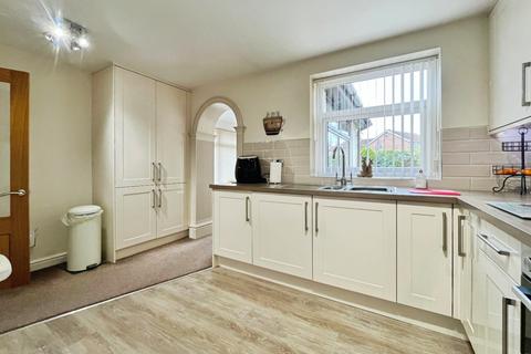 15 Balmoral Drive, Beverley, HU17 8UH