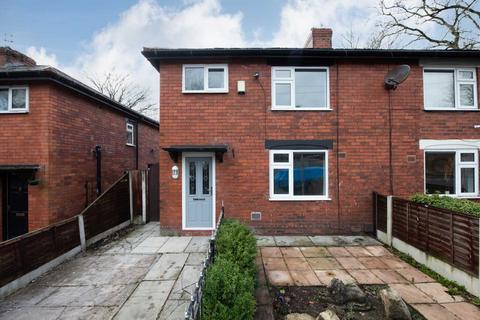 Lever Street, Radcliffe