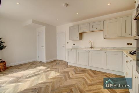 82 Brandon Road, Binley, Coventry, CV3 2JF
