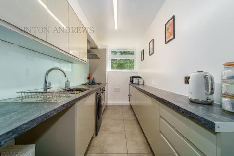 70 Langham Gardens, London, W13 8PZ