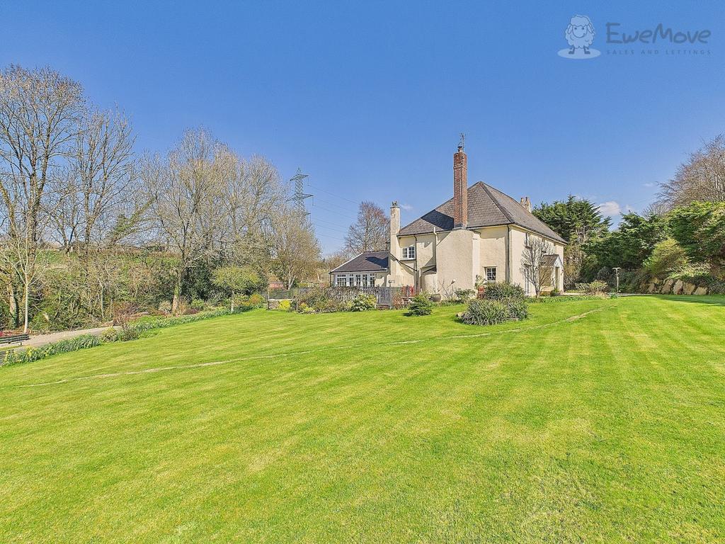 Ewe Move South Molton - Pollards Farm - Gardens