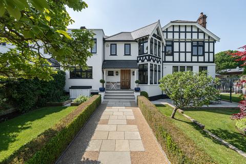 5 bedroom house to rent, Windmill Road, South West London SW19