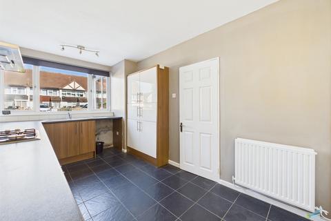 undefined, Huddleston Close, Wirral CH49