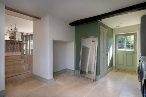 Manor Farm High Street, Lavendon, Olney, MK46 4HA