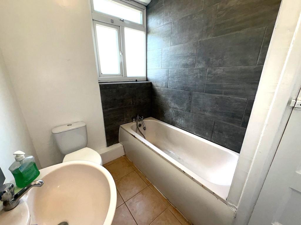 361 RLBathroom