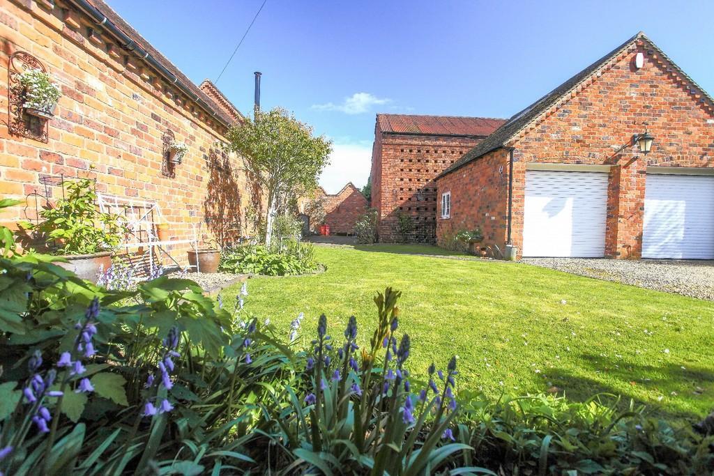 Garden Garages