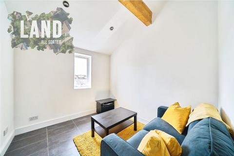 6 bedroom terraced house to rent, London SE16