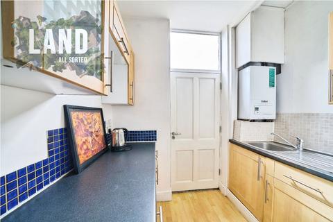 6 bedroom terraced house to rent, London SE16