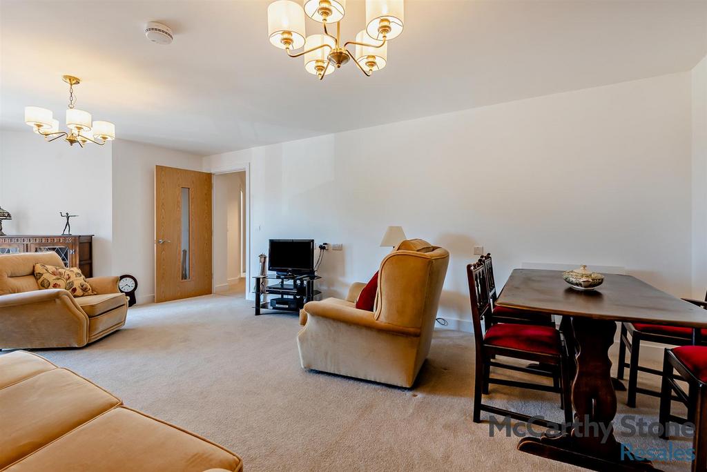 8645809-interior06-800.jpg