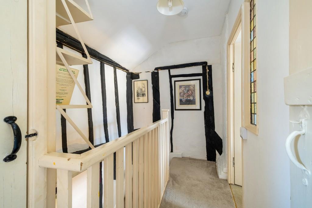 1440px-Neates Cottage-25