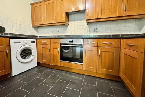 2 bedroom apartment for sale, Abbots Mews, Burley Park