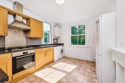 2 bedroom flat for sale, Elliscombe Road, London SE7