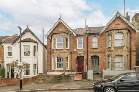 2 bedroom flat for sale, Elliscombe Road, London SE7