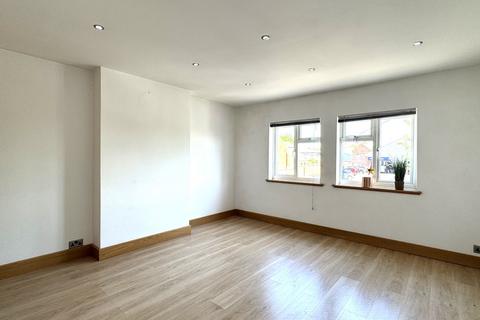 2 bedroom flat to rent, Park Road, Melton Mowbray
