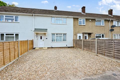 2 bedroom terraced house for sale, Derry Road, Farnborough GU14