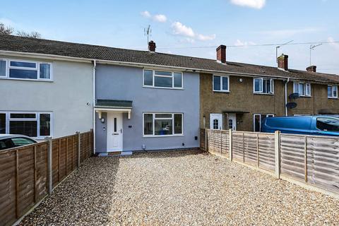 2 bedroom terraced house for sale, Derry Road, Farnborough GU14