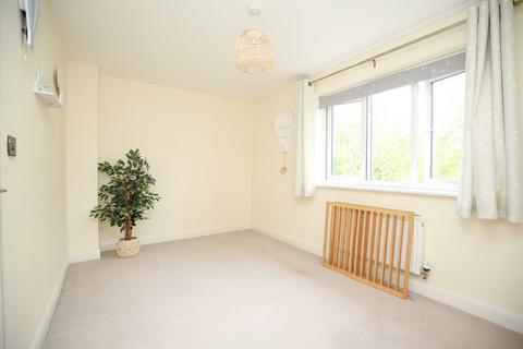 69 Croft Road, Atherstone, CV9 1HG