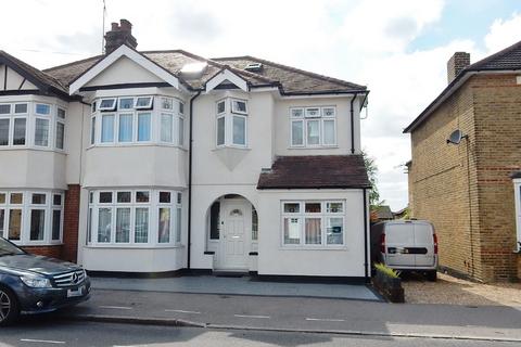 60 Manor Road, Romford, RM1 2RD