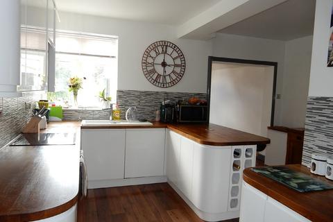 60 Manor Road, Romford, RM1 2RD